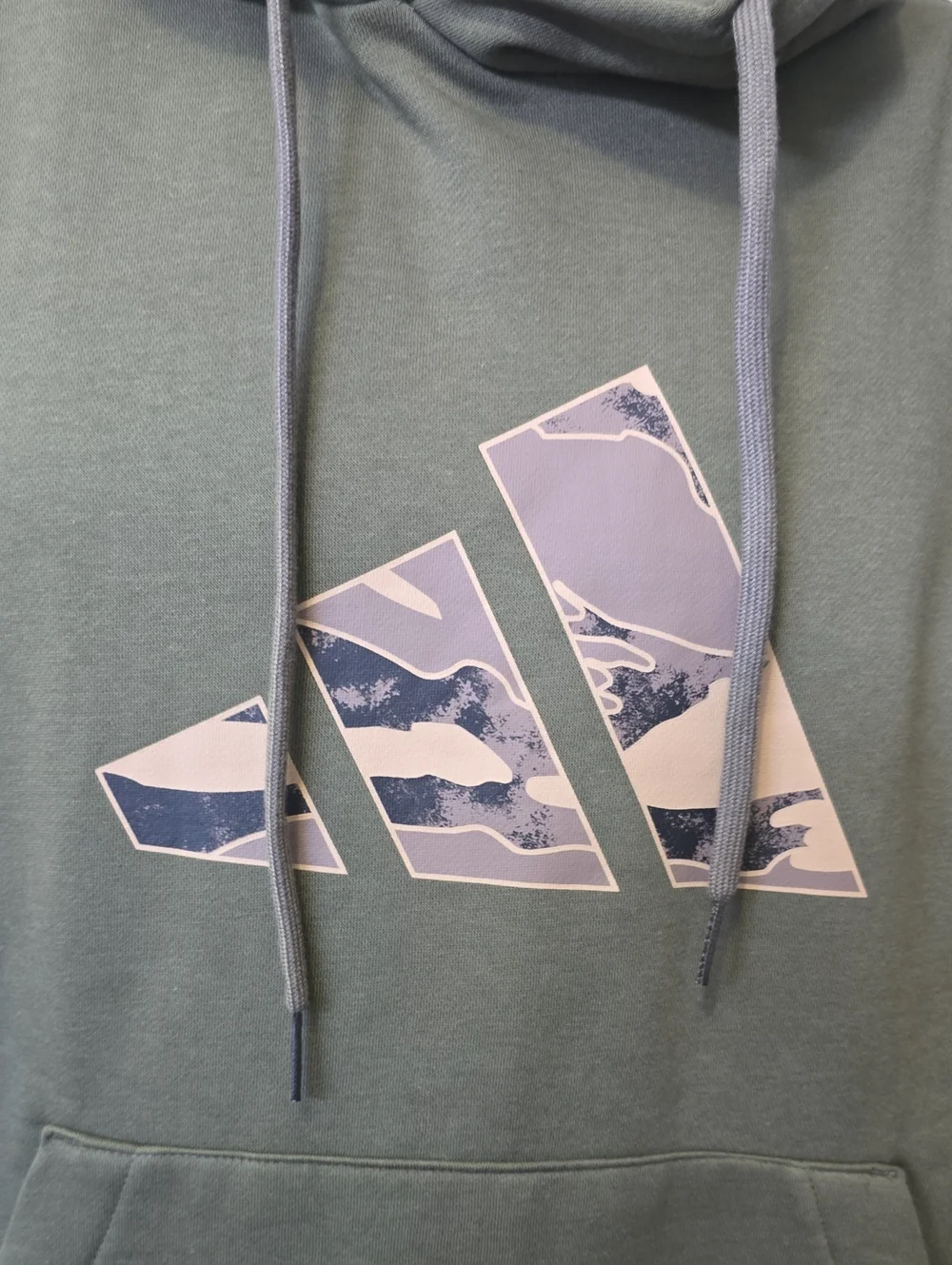 ADIDAS SIGNATURE BRAND MEN'S GREEN & CAMO PULLOVER HOODIE SWEATSHIRT SIZE LARGE
